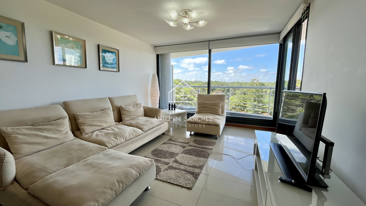Apartamento ID.1917 - Venta Apartamento 3 Dormitorios Punta del Este Av Roosevelt