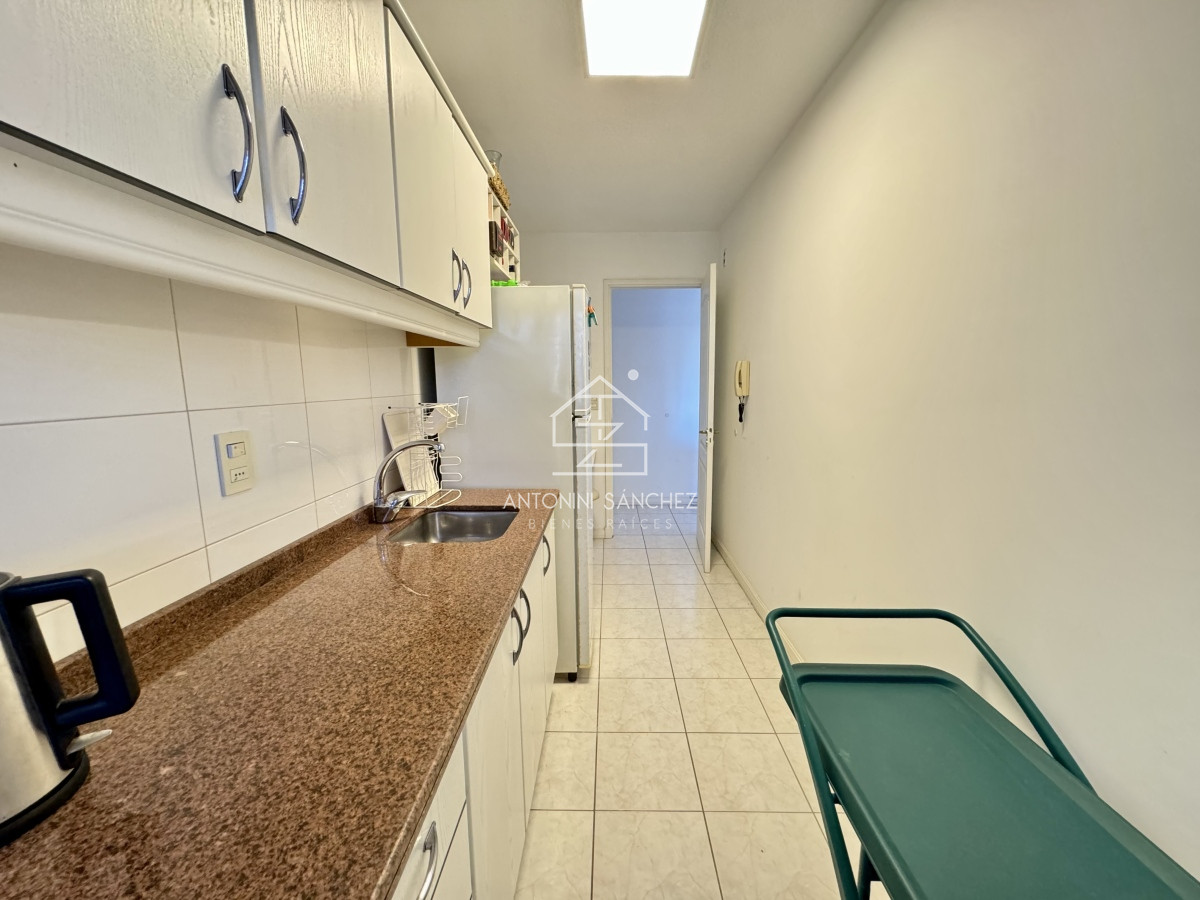 Apartamento ID.1082 - Venta apartamento 2 dormitorios 2 baños Punta del Este