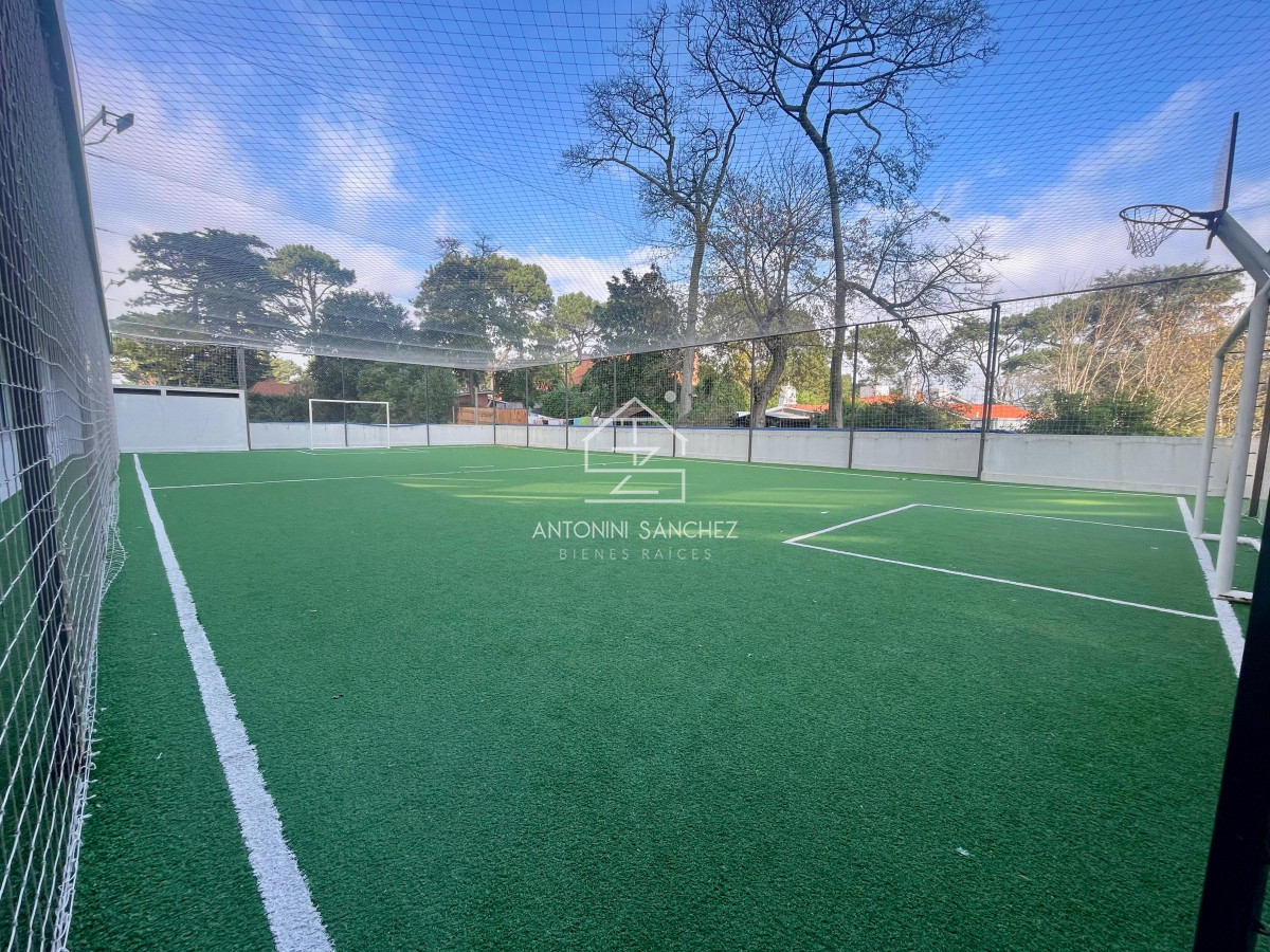 Apartamento ID.2251 - Venta de Apartamento en Roosevelt-Punta Del Este 