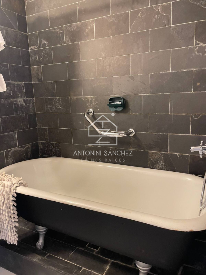 Apartamento ID.2575 - Venta alquiler apartamento 2 dormitorios Punta del Este
