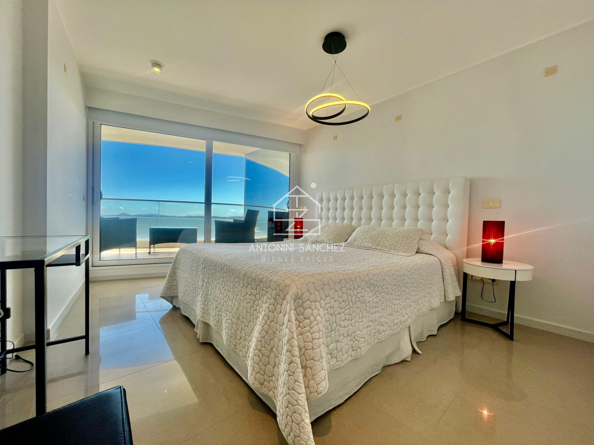 Apartamento ID.2825 - VENTA APARTAMENTO 3 DORMITORIO PUNTA DEL ESTE