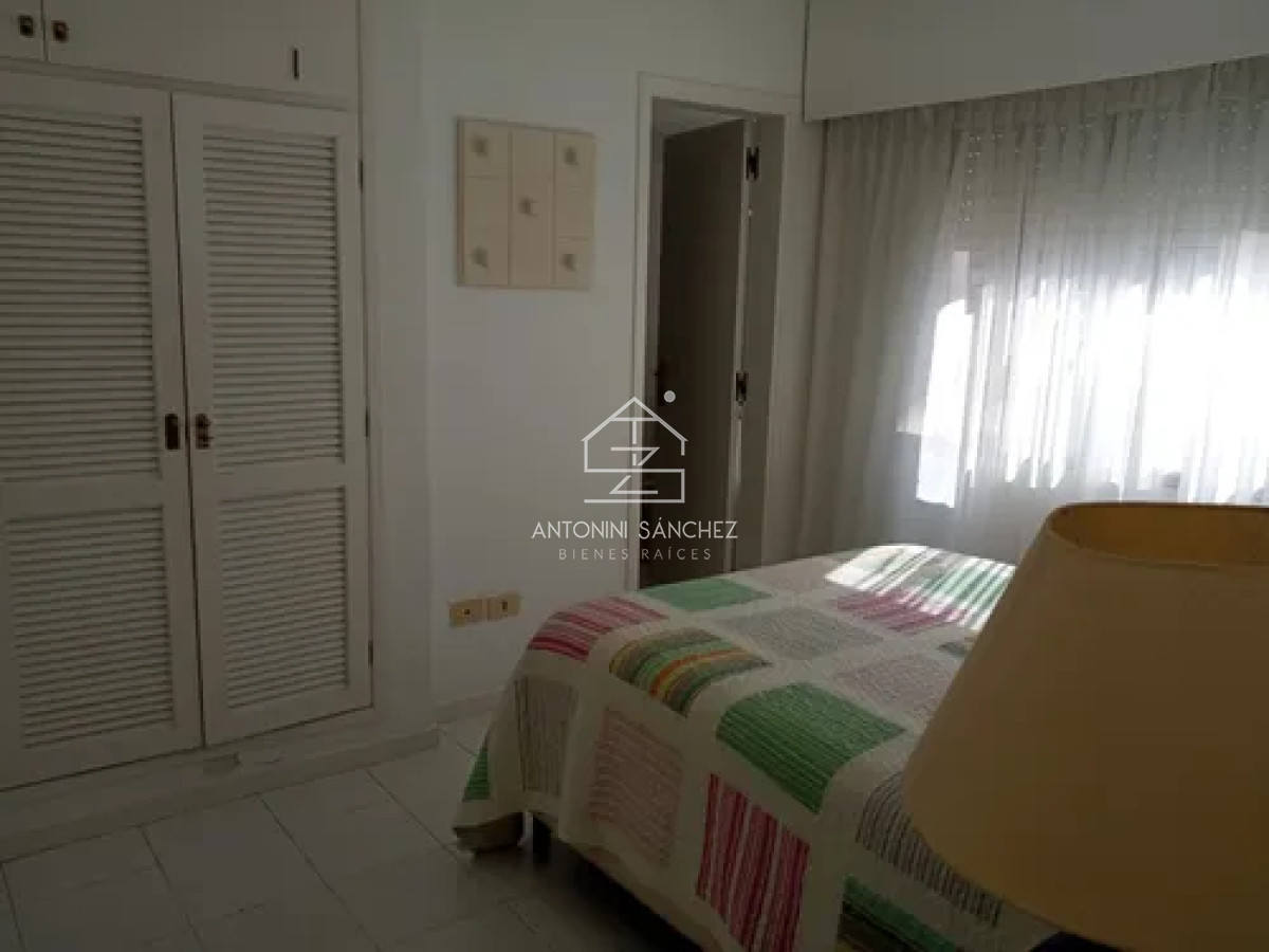 Apartamento ID.2452 - En venta apartamento en Peninsula de 3 dormitorios