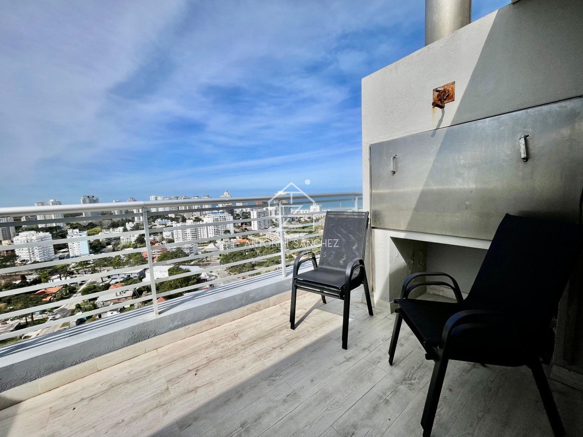 Apartamento ID.1128 - Venta Penthouse Punta Del Este