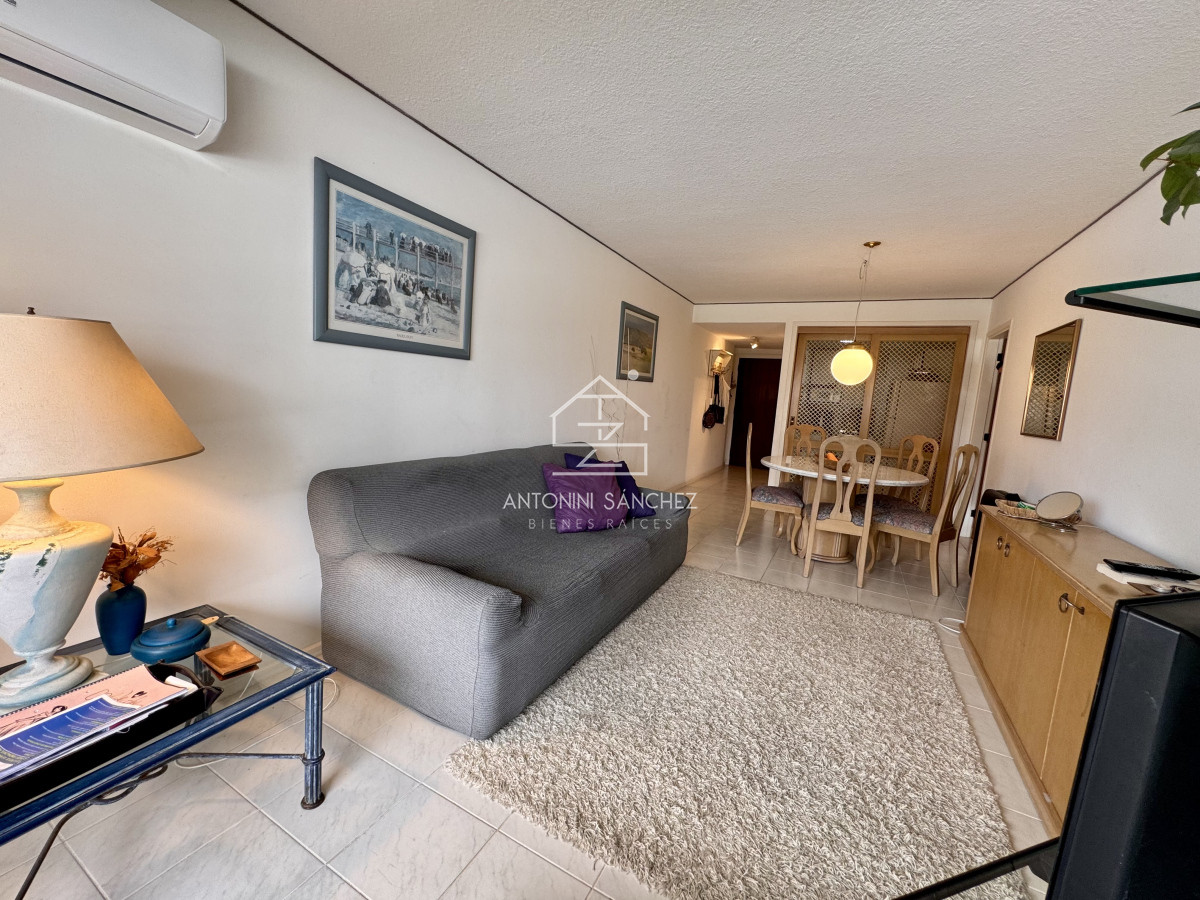 Apartamento ID.1574 - Alquiler temporal apartamento 1 dormitorio y medio Punta del Este