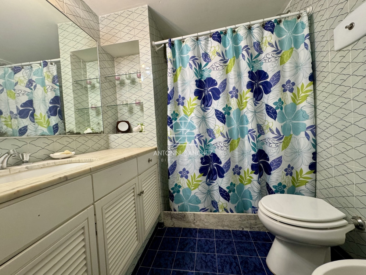 Apartamento ID.1083 - Venta apartamento 2 dormitorios mas dependencia