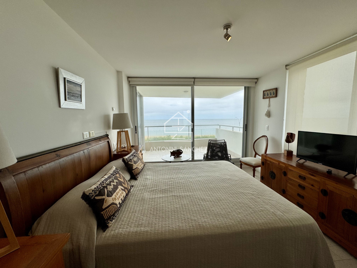 Apartamento ID.1577 - Venta apartamento 3 suites Punta del Este