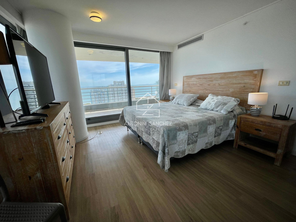 Apartamento ID.1128 - Venta Penthouse Punta Del Este