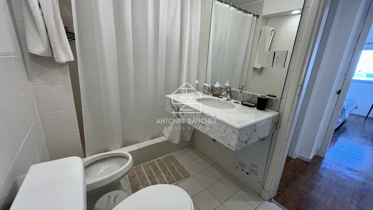Apartamento ID.418 - Apartamento venta 3 dormitorios 3 baños Punta del Este