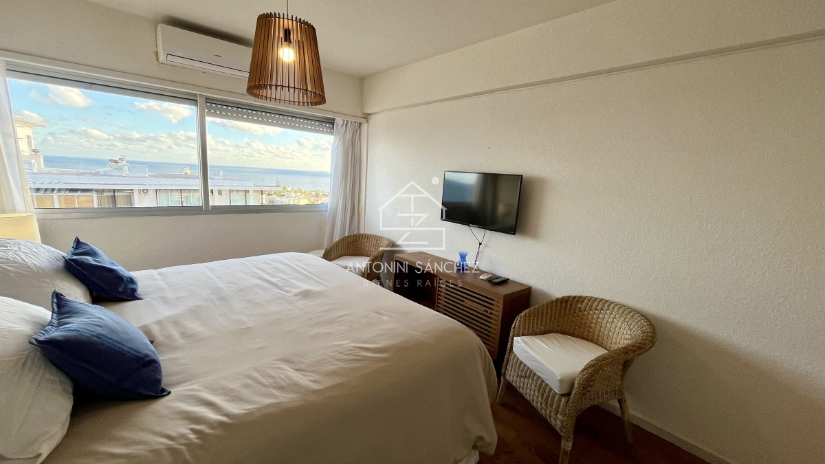 Apartamento ID.418 - Apartamento venta 3 dormitorios 3 baños Punta del Este