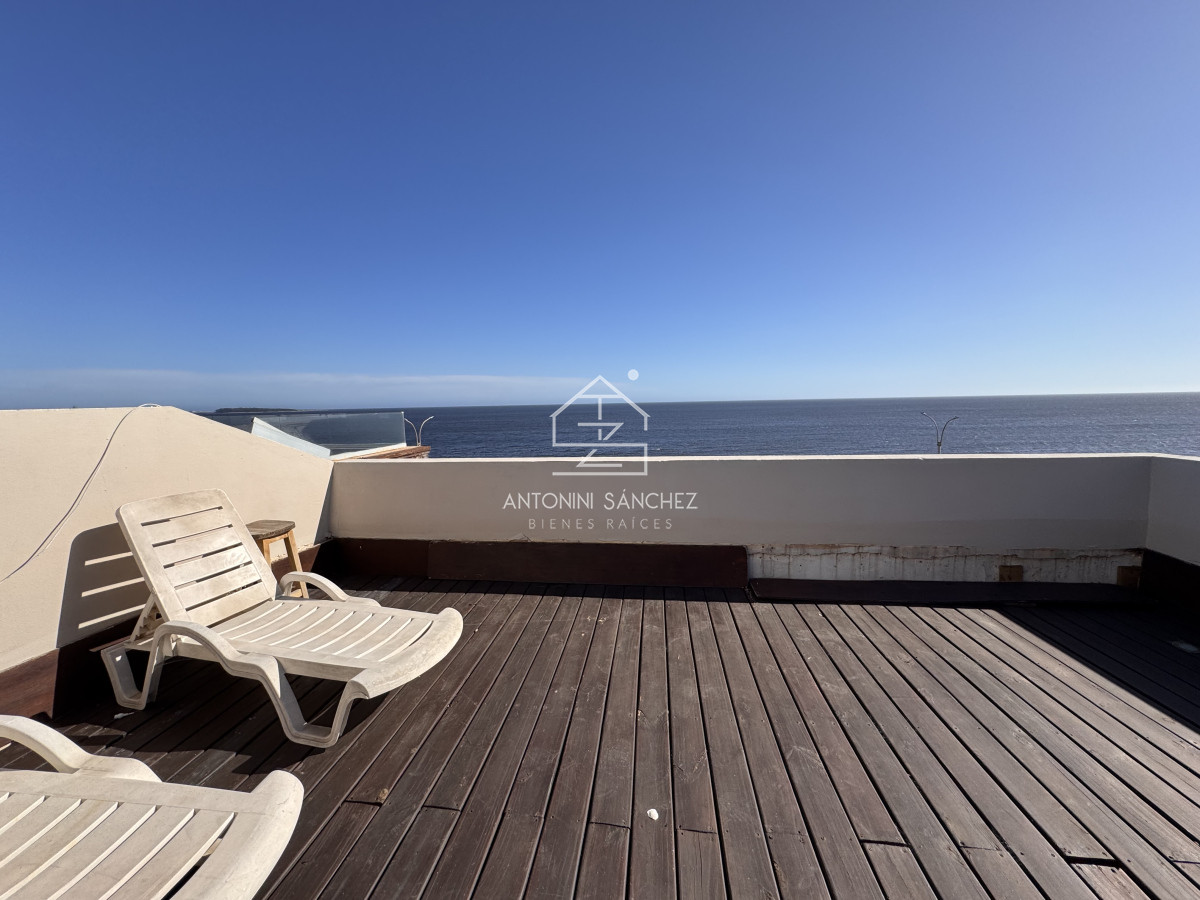 Apartamento ID.1344 - Venta apartamento 2 dormitorios 2 baños primera linea