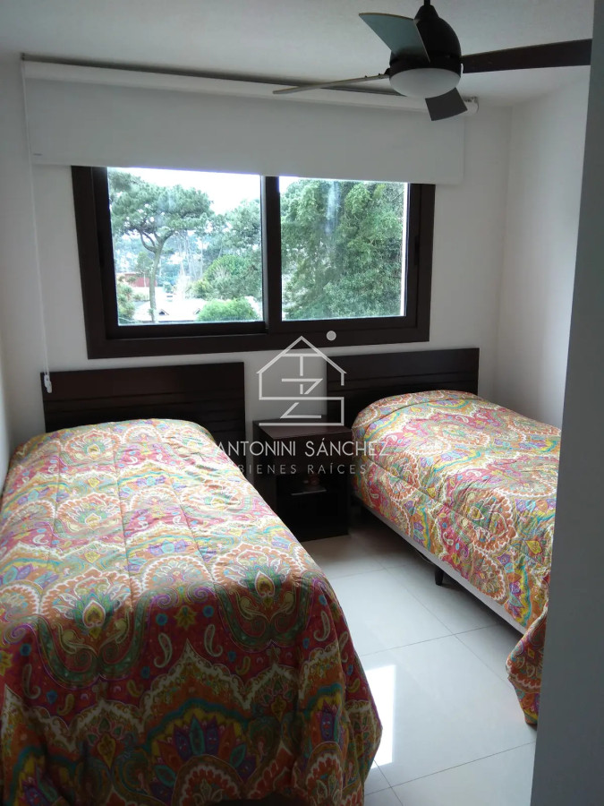 Apartamento ID.2711 - Alquiler temporal 2 dormitorios 2 baños Punta del Este 