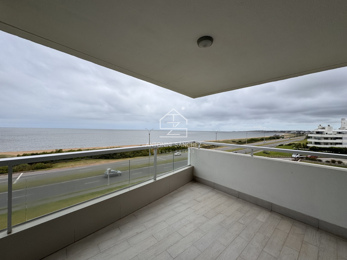 Apartamento ID.1577 - Venta apartamento 3 suites Punta del Este