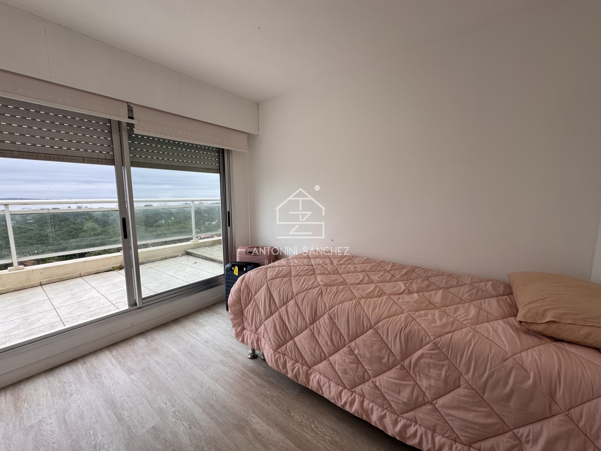 Apartamento ID.1211 - Venta apartamento 3 dormitorios Punta del Este