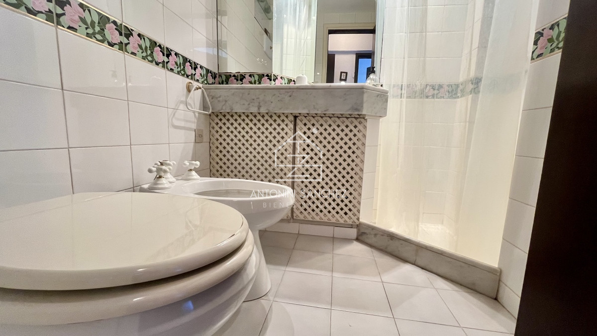 Apartamento ID.456 - Apartamento 2 dormitorios Punta del Este vista a la Brava
