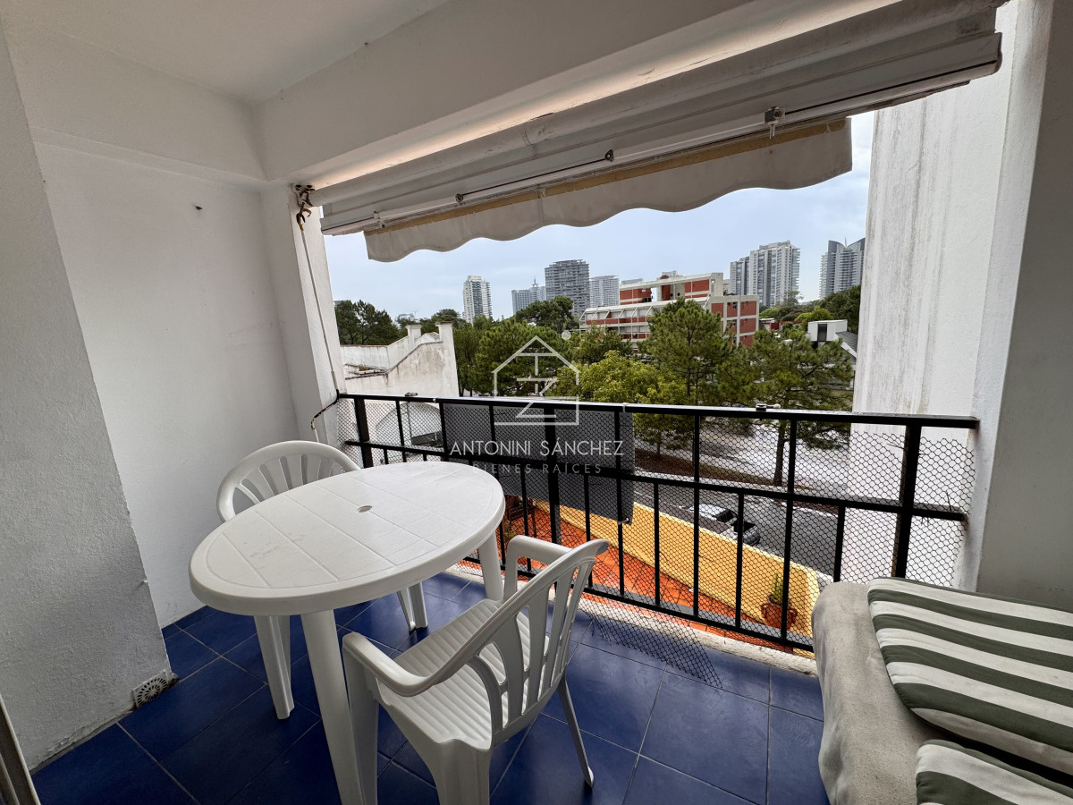 Apartamento ID.1970 - En venta apartamento en Aidy Grill, Punta del Este.