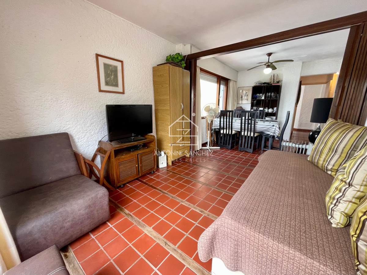 Apartamento ID.2286 - Venta de Apartamento en Mansa-Punta Del Este