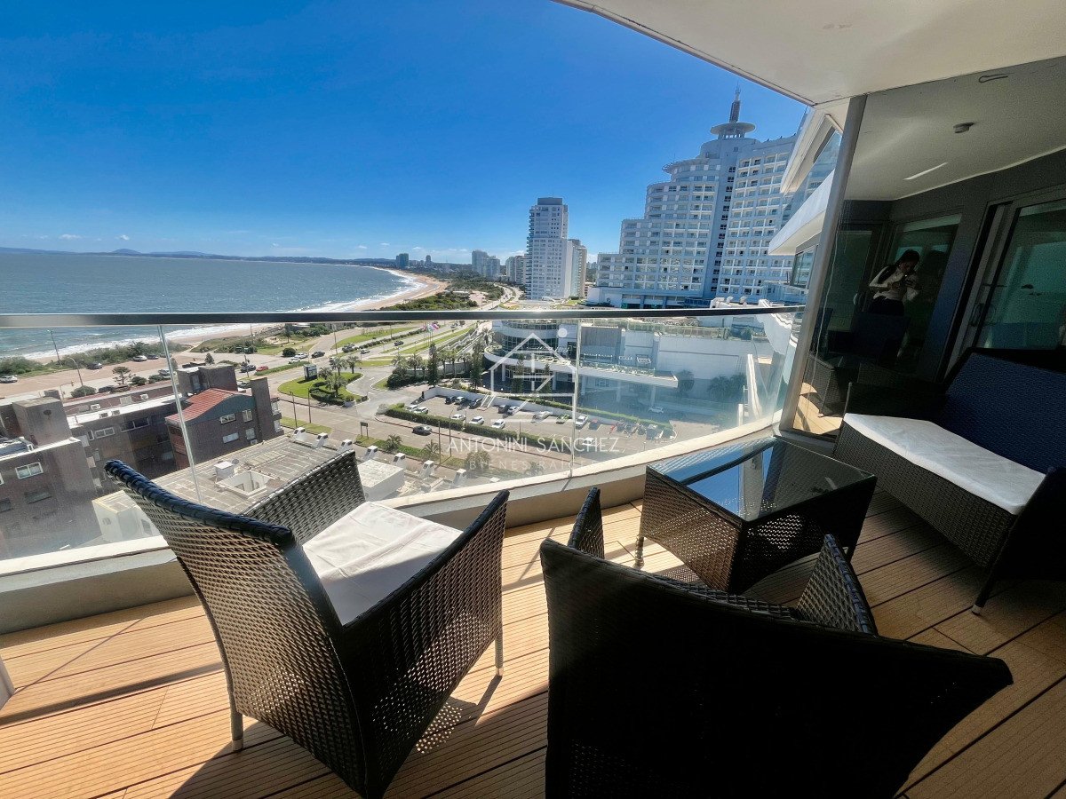 Apartamento ID.2825 - VENTA APARTAMENTO 3 DORMITORIO PUNTA DEL ESTE