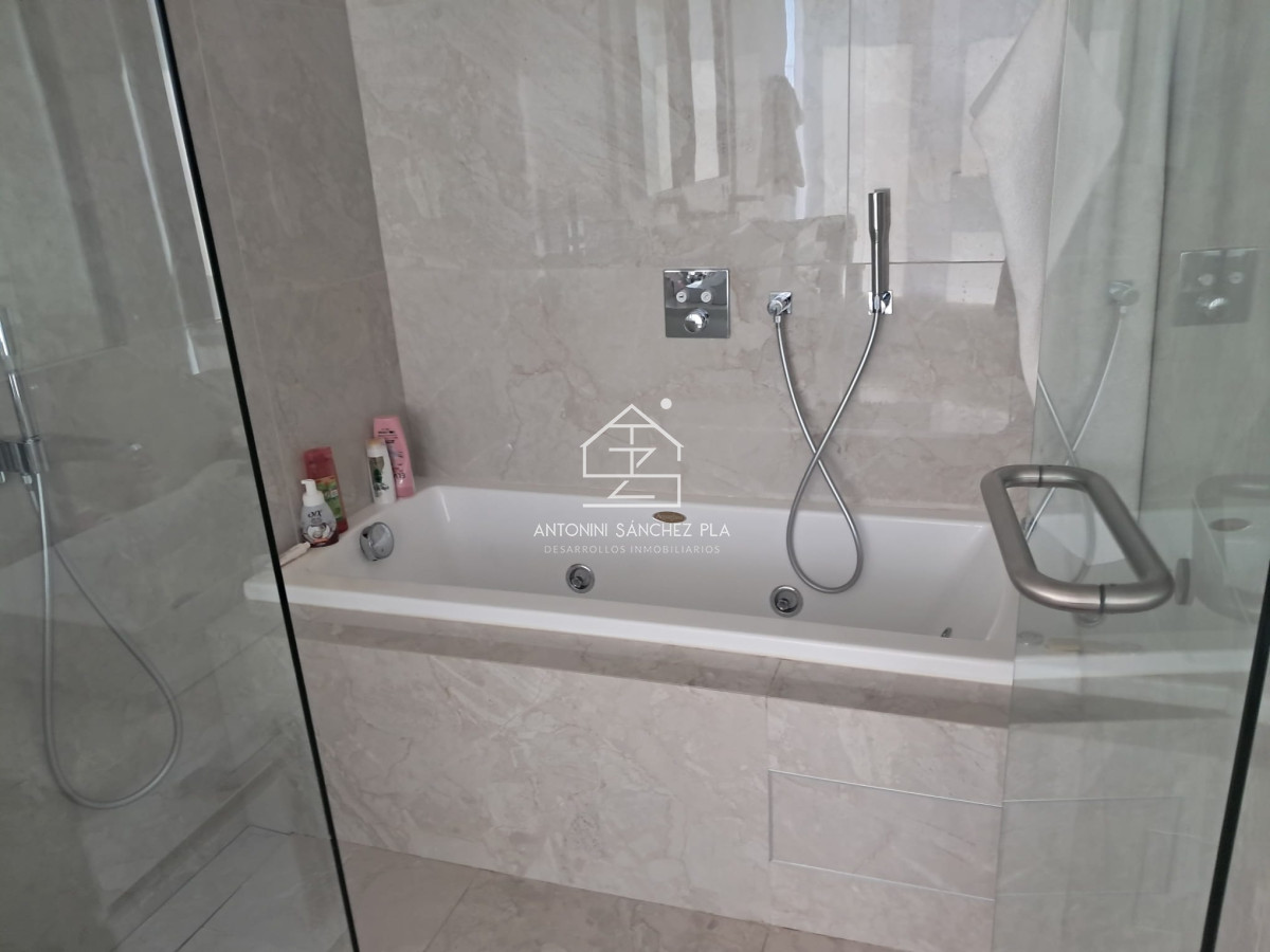 Apartamento ID.3535 - Venta Apartamento 2 dormitorios TRUMP TOWER