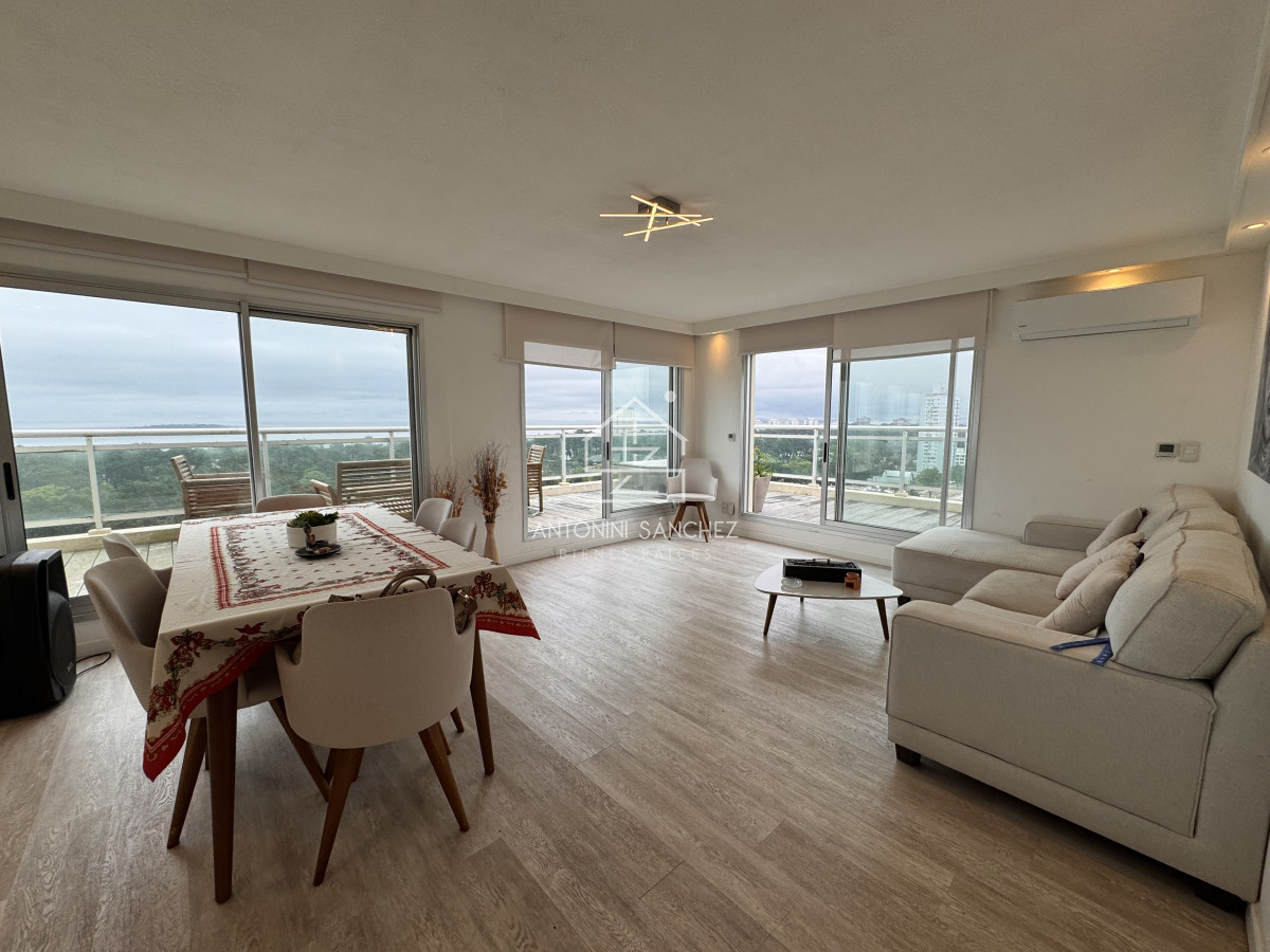 Apartamento ID.1211 - Venta apartamento 3 dormitorios Punta del Este