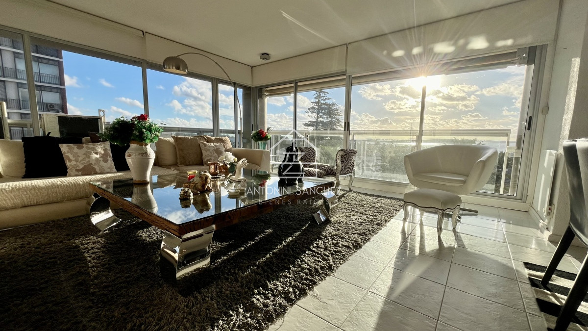 Apartamento ID.419 - Apartamento venta 3 dormitorios Punta del Este