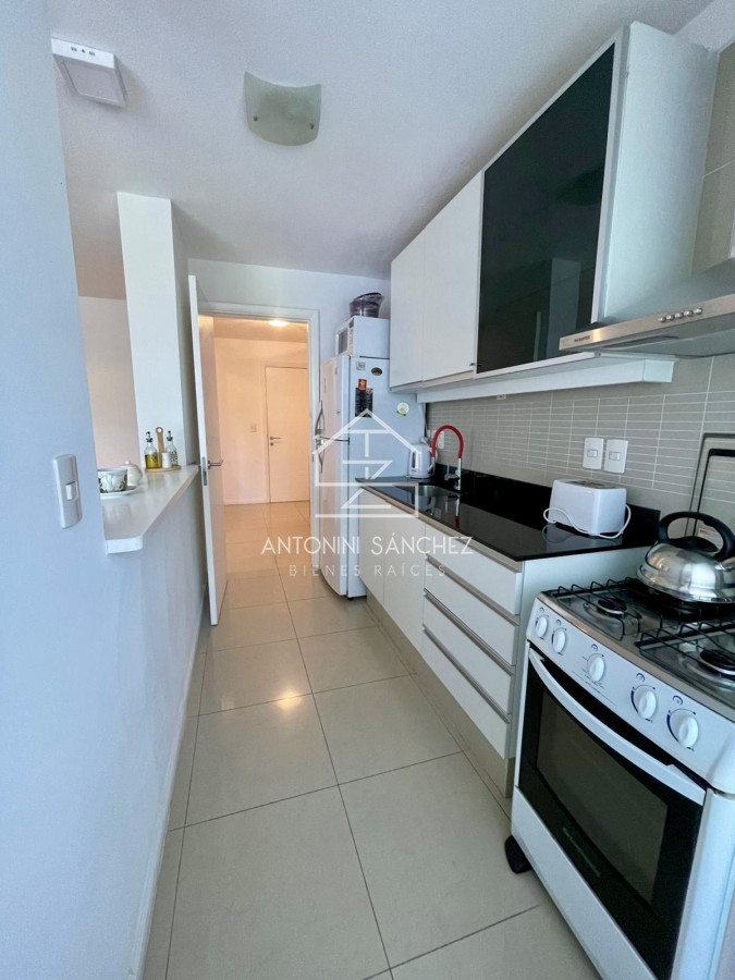Apartamento ID.1598 - Alquiler anual apartamento 2 dormitorios Punta del Este