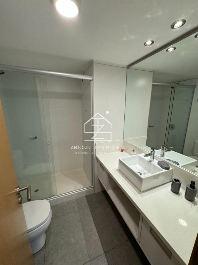 Apartamento ID.3811 - PISO ALTO EN ROOSEVELT CON SERVICIOS