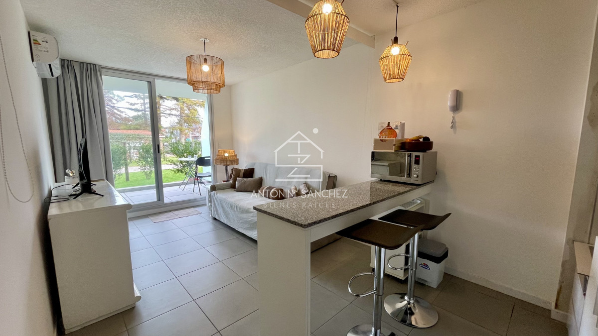 Apartamento ID.2261 - Venta apartamento 1 dormitorio 1 baño pinares