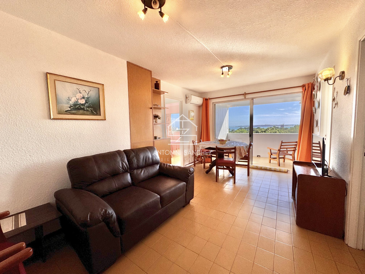 Apartamento ID.1485 - Venta apartamento 2 dormitorios Punta del Este