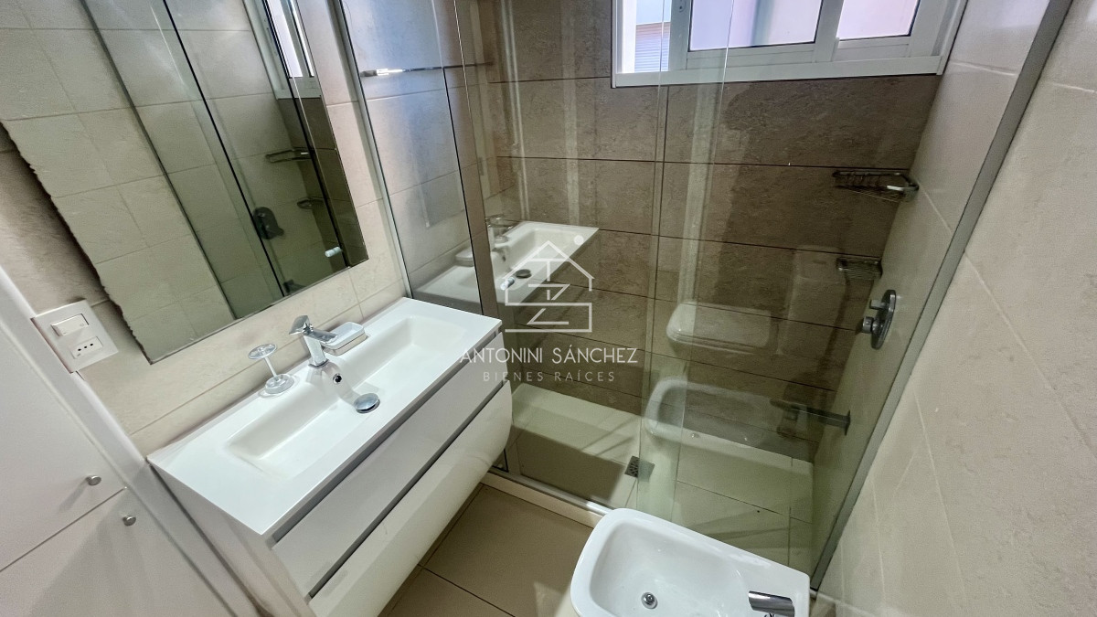 Apartamento ID.971 - Venta Apartamento 2 Dormitorios Mansa Punta del Este