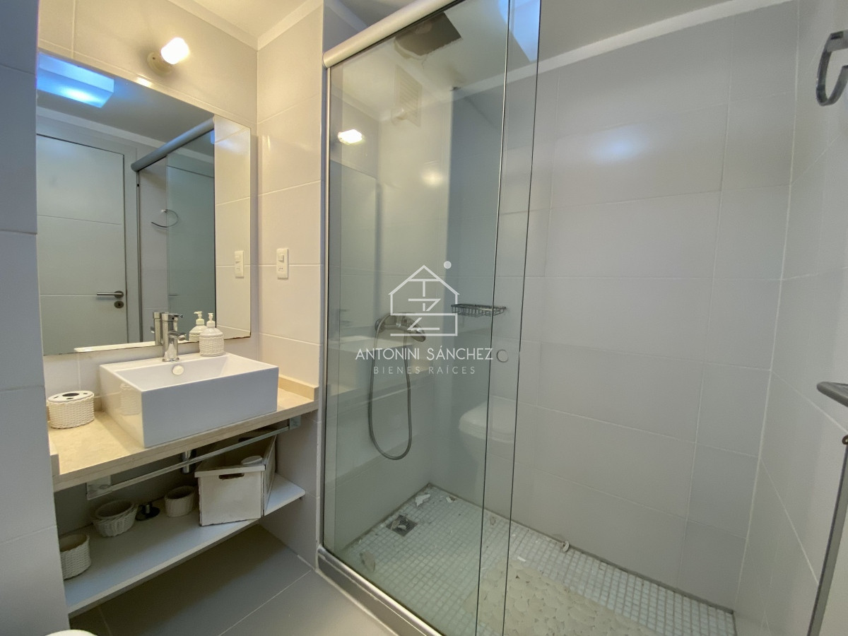Apartamento ID.408 - Venta apartamento 3 dormitorios Punta del Este