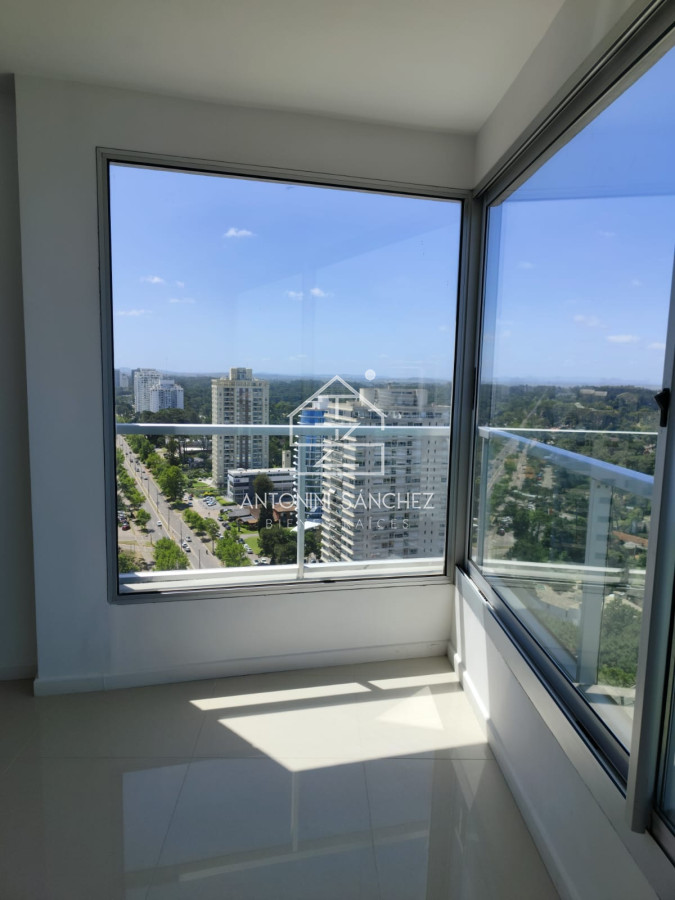 Apartamento ID.1166 - Venta apartamento 3 dormitorios Punta del Este