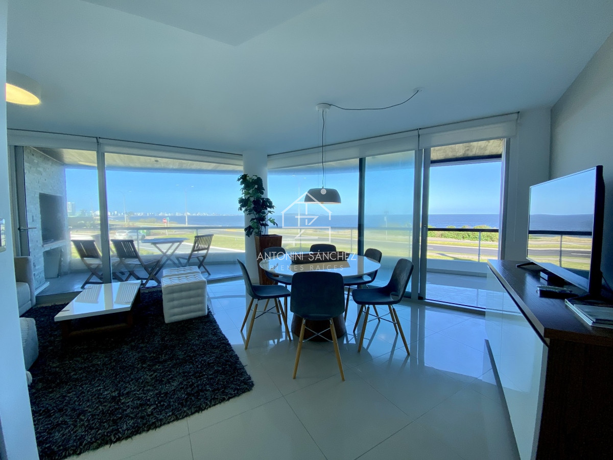 Apartamento ID.478 - Apartamento venta 3 dormitorios mas dependencia 