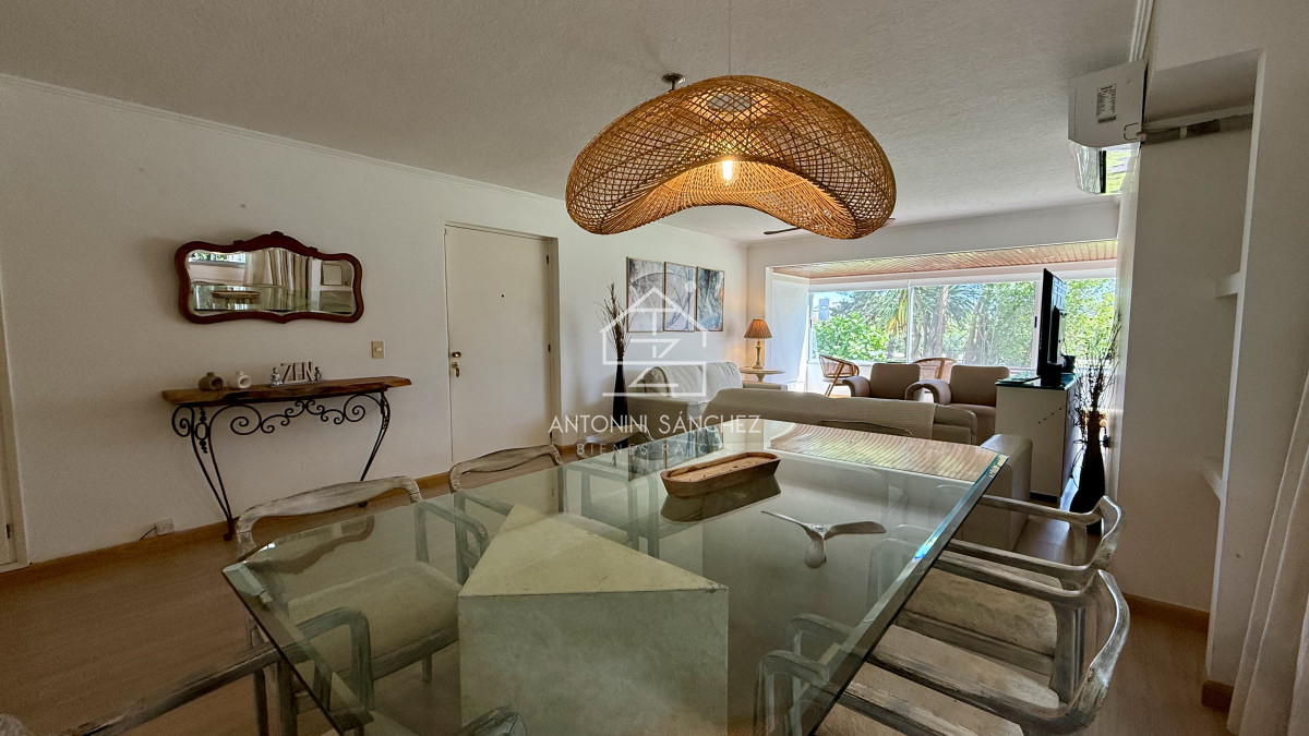 Apartamento ID.2918 - Venta Apartamento 3 Dormitorios Mansa Punta del Este