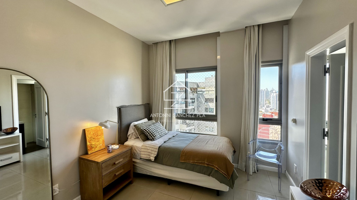 Apartamento ID.3965 - Venta Penthouse 5 dormitorios Punta del Este Brava