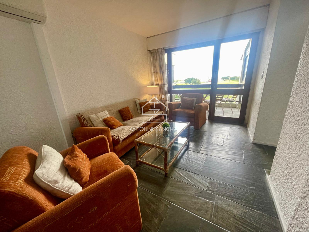 Apartamento ID.2262 - Venta y alquiler de hermoso Aparatamento en la Brava-Punta Del Este