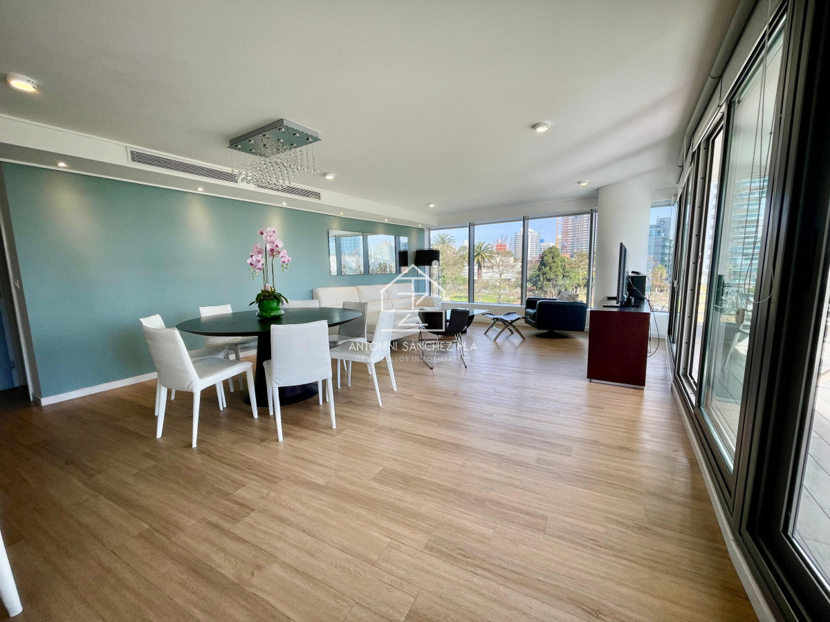 Apartamento ID.1130 - Venta apartamento 3 dormitorios Punta Del Este
