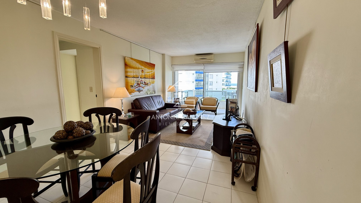 Apartamento ID.3003 - Venta Apartamento 2 Dormitorios Punta del Este