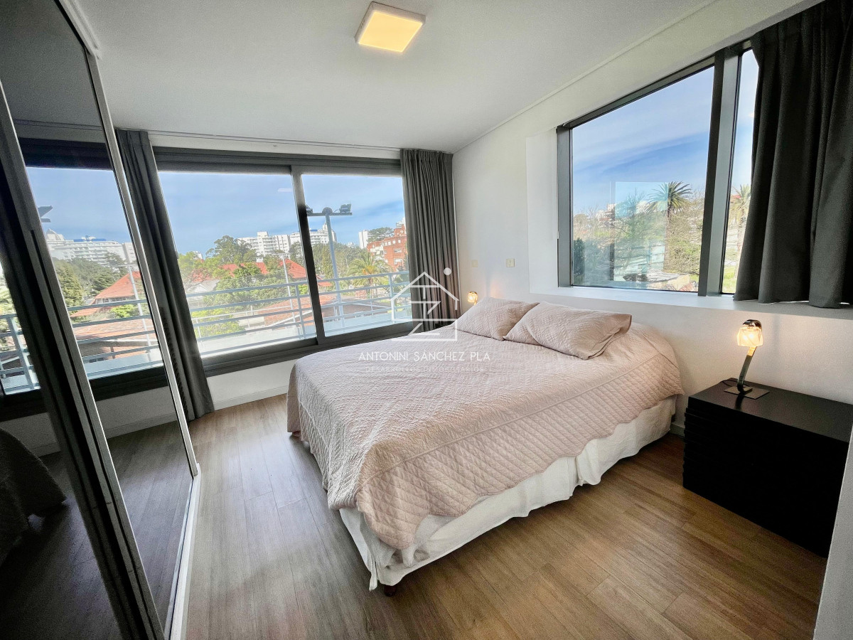 Apartamento ID.1130 - Venta apartamento 3 dormitorios Punta Del Este