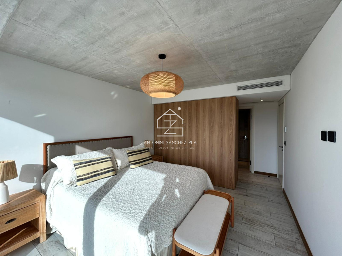 Apartamento ID.4371 - Venta apartamento un dormitorio Punta del Este playa Brava edificio Surfside