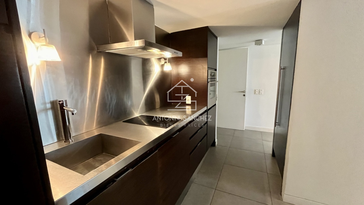 Apartamento ID.387 - Apartamento venta 1 dormitorio y medio Punta del Este