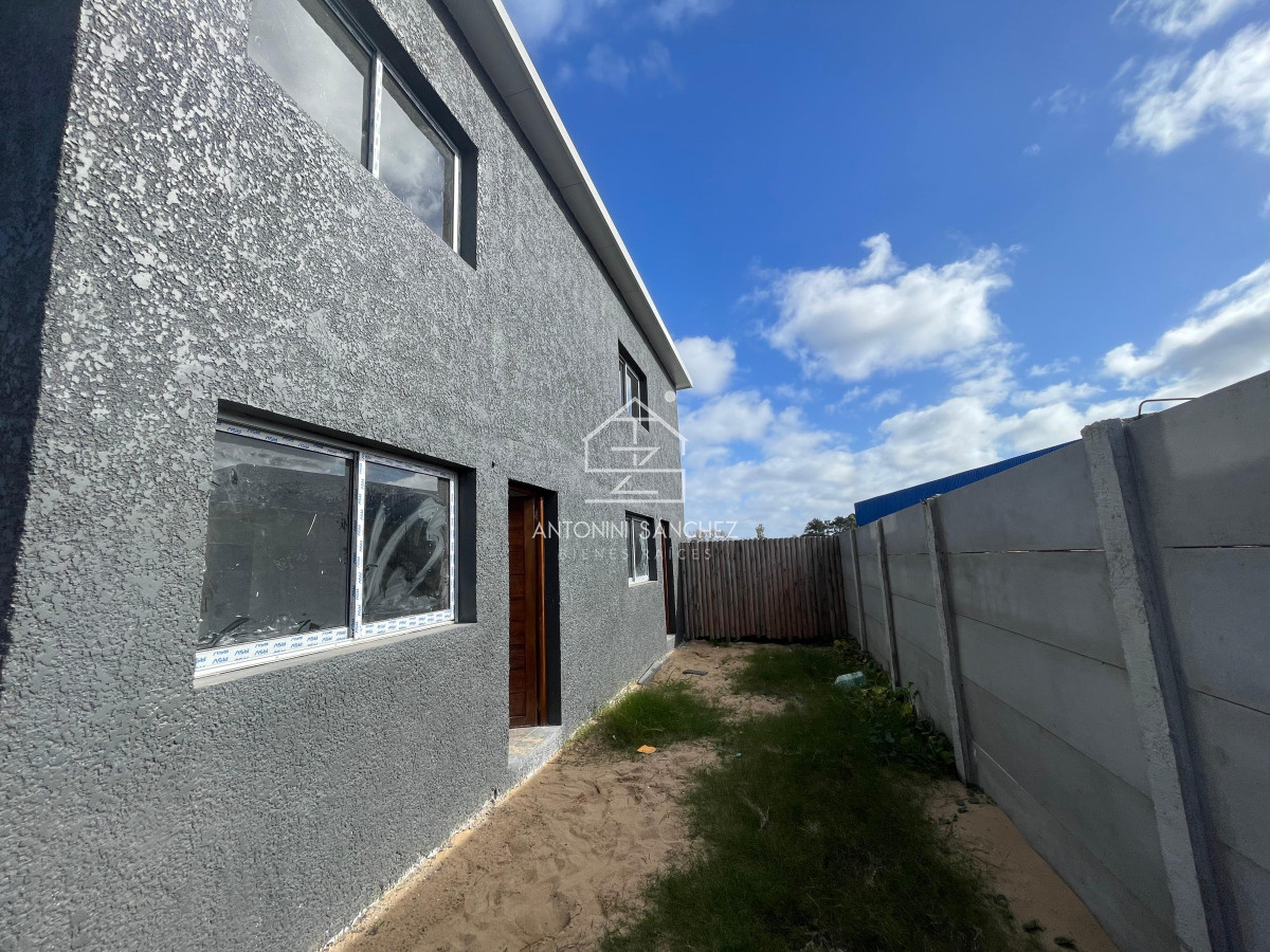 Apartamento ID.2315 - Venta de Duplex en Maldonado