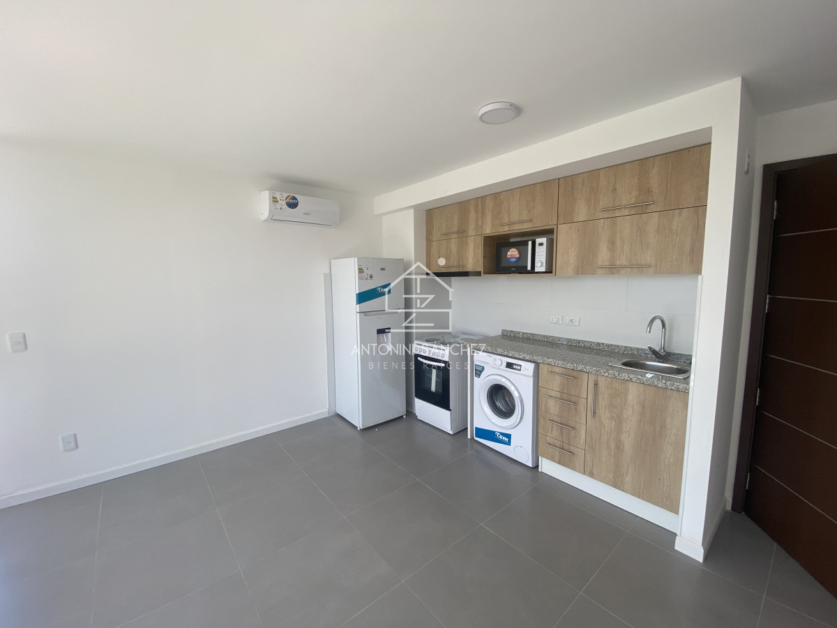 Apartamento ID.1894 - En venta apartamento en Maldonado, muy buena Renta.