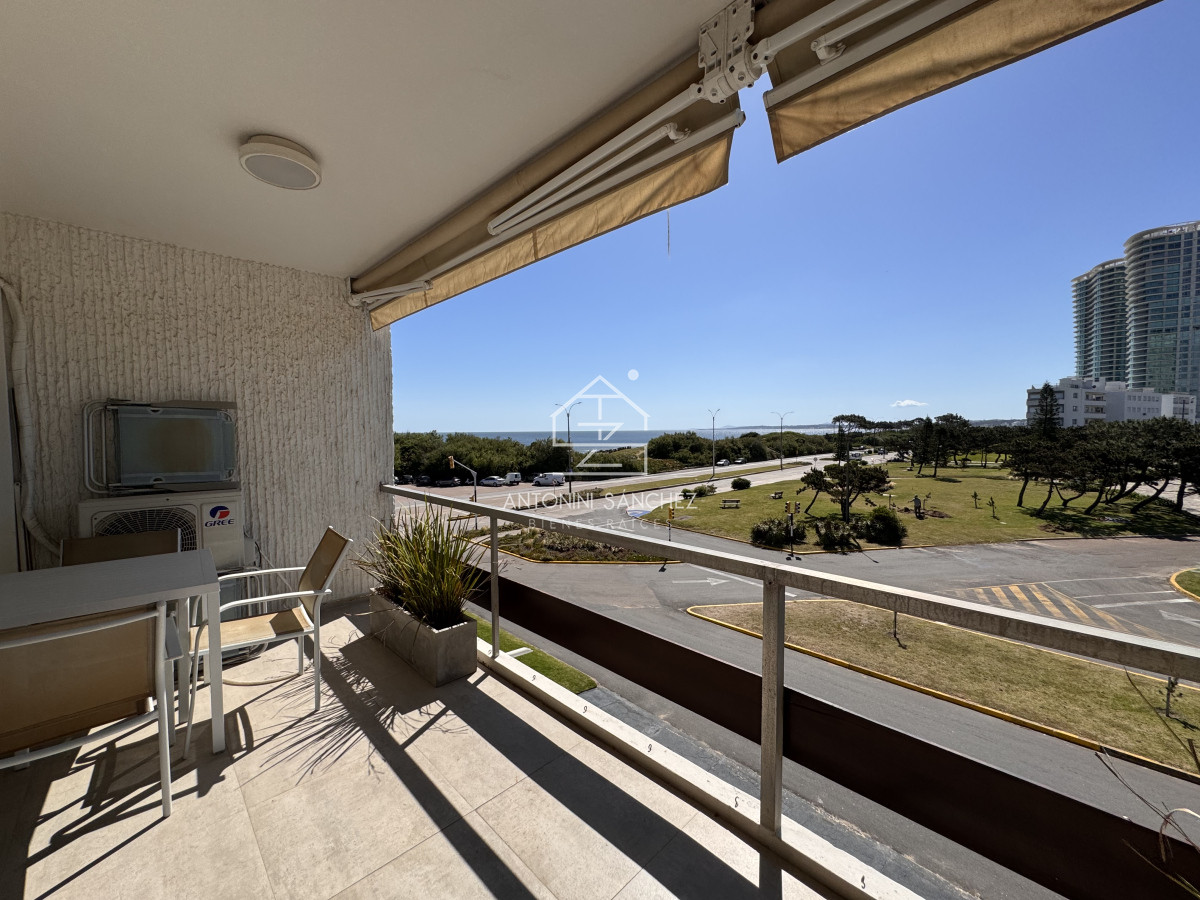 Apartamento ID.1451 - Apartamento en venta, playa mansa, Punta del Este