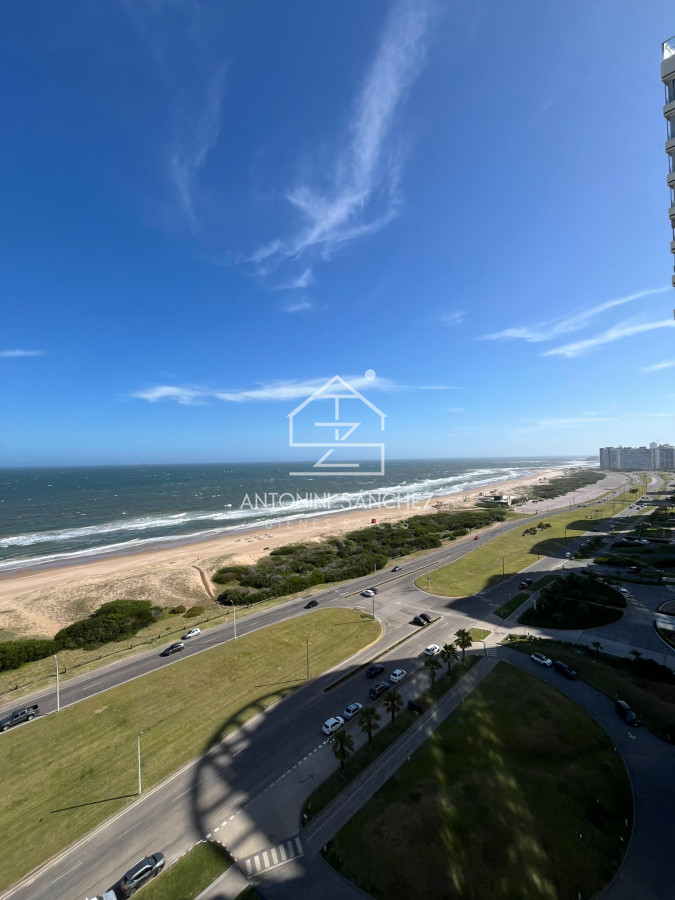 Apartamento ID.2398 - VENTA APARTAMENTO 4 SUITES LE PARC 3 PLAYA BRAVA PUNTA DEL ESTE 