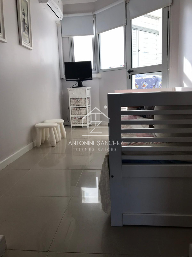Apartamento ID.1254 - Venta apartamento 3 dormitorios mas dependencia Punta del Este