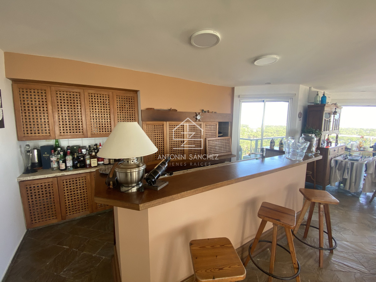 Apartamento ID.1547 - En venta, espectacular Pent-house, Punta del este