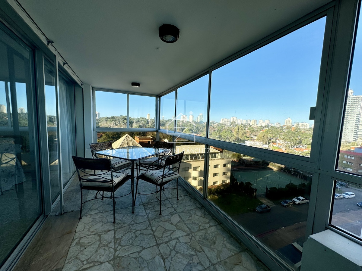 Apartamento ID.1083 - Venta apartamento 2 dormitorios mas dependencia