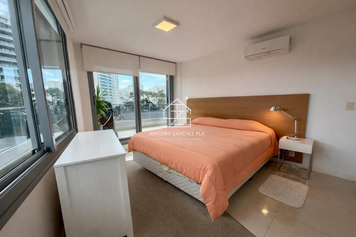 Apartamento ID.4231 - VENTA APARTAMENTO 3 DORMITORIOS PUNTA DEL ESTE