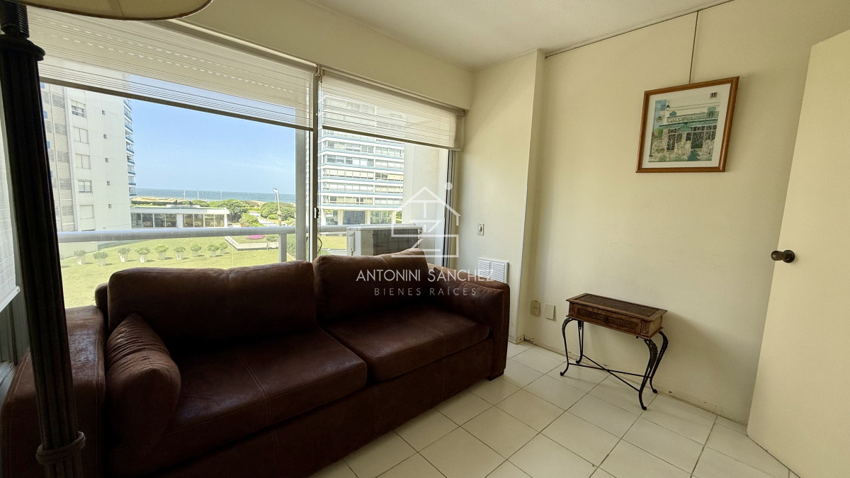 Apartamento ID.3003 - Venta Apartamento 2 Dormitorios Punta del Este