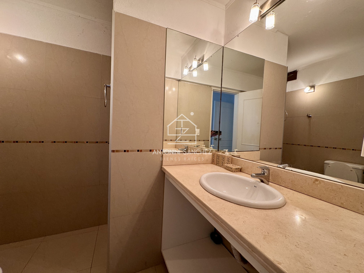 Apartamento ID.1344 - Venta apartamento 2 dormitorios 2 baños primera linea